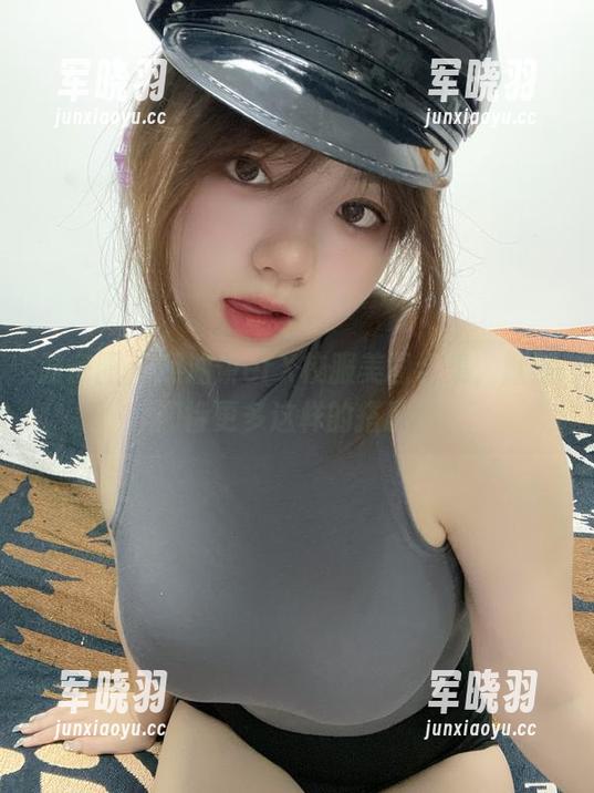 微密圈 - 葱油饼erX校服美图合集，默默期待更多这样的搭配！