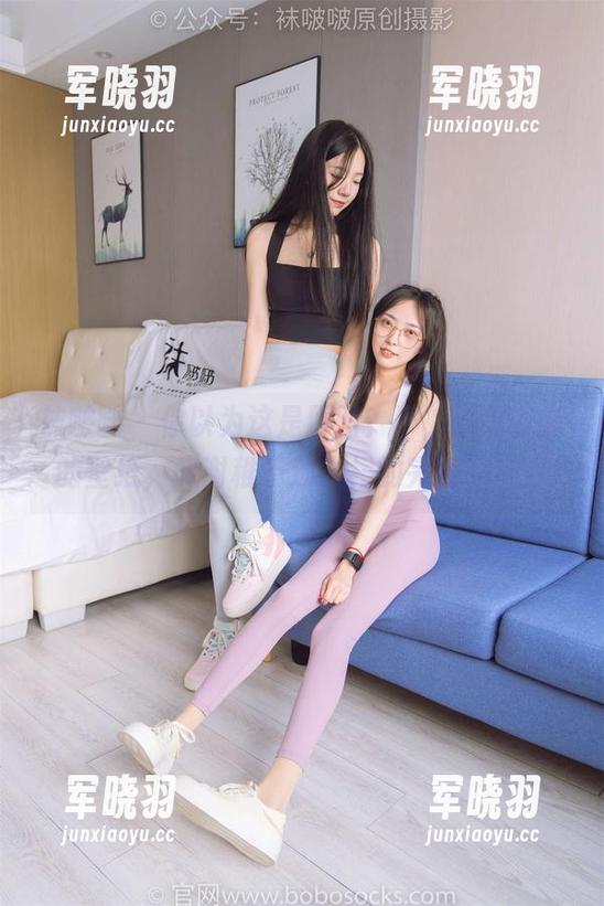 袜啵啵-稚予 袜啵啵 - 你以为这是原图?不,这是我新的壁纸,感谢稚予连衣裙的完美胜利!