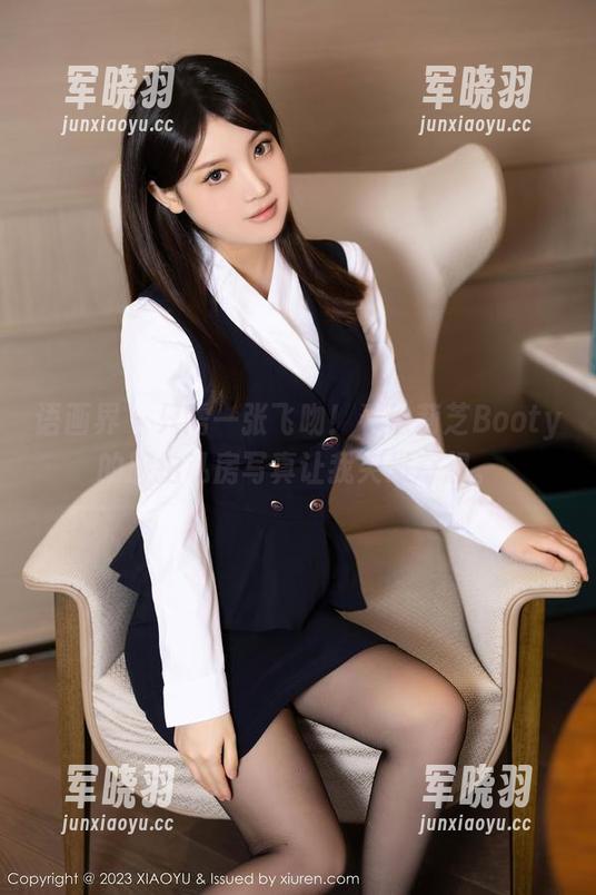语画界-徐莉芝Booty 语画界 - 只需一张飞吻!看徐莉芝Booty的旅拍私房写真让我突发奇想。