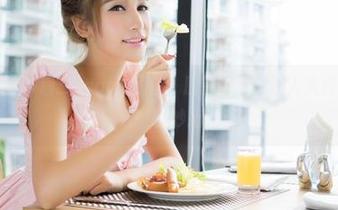 青豆客 – 沈梦瑶_Gcat的瑜伽：原图果然能让人失控，图包里还有啥小妙招吗？
