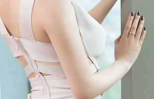 青豆客 – 艾小青的万圣节高清图片，完美演绎了什么叫“鬼马幽灵”！
