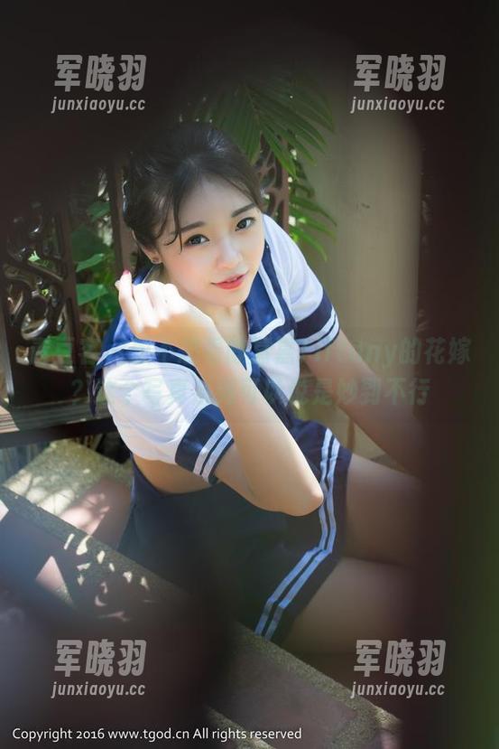 青豆客-陈嘉嘉Tiffany 青豆客 - 想不想看陈嘉嘉Tiffany的花嫁?这个写真系列可以说是妙到不行